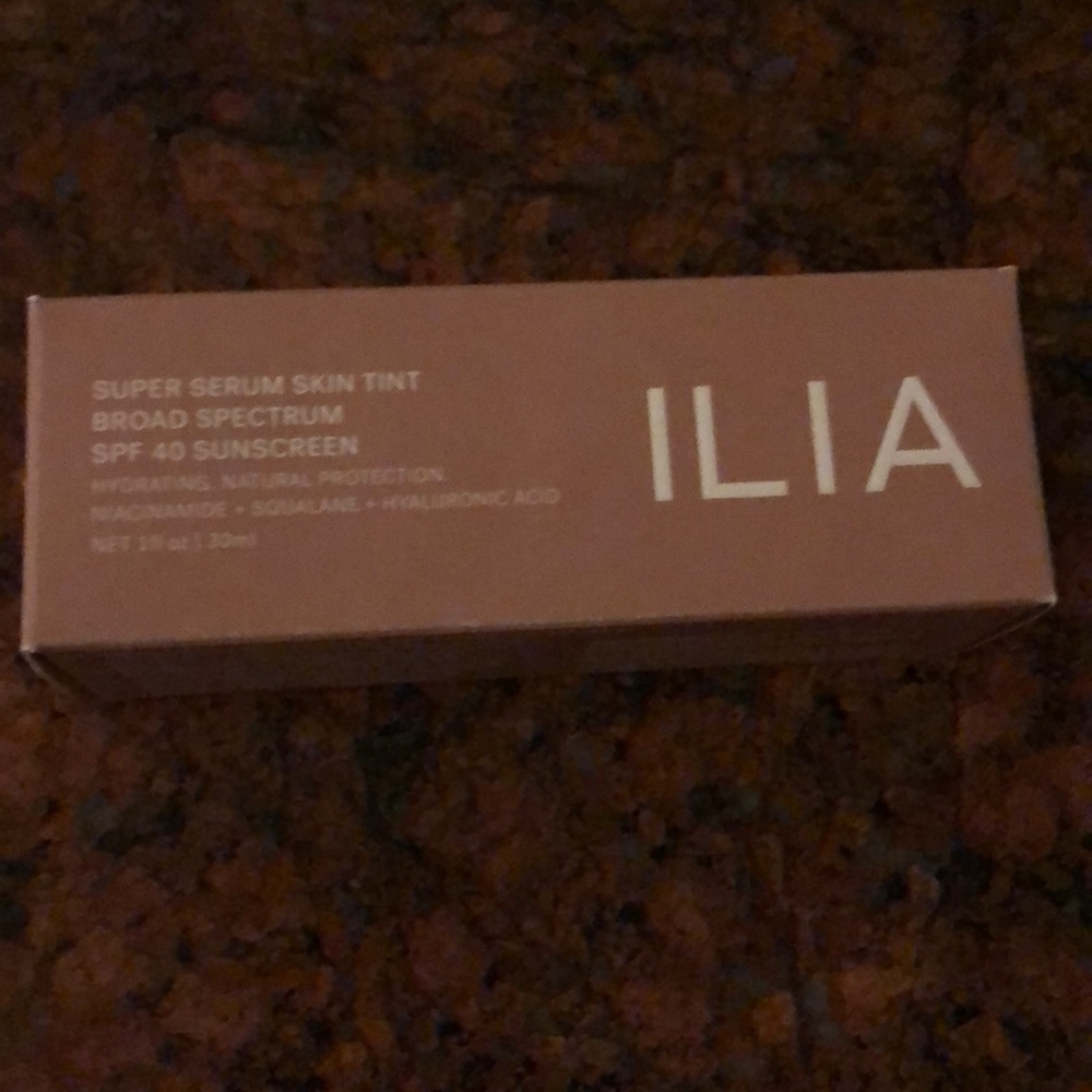 ilia Beaty super serum skin tint BRAND NEW Tulum